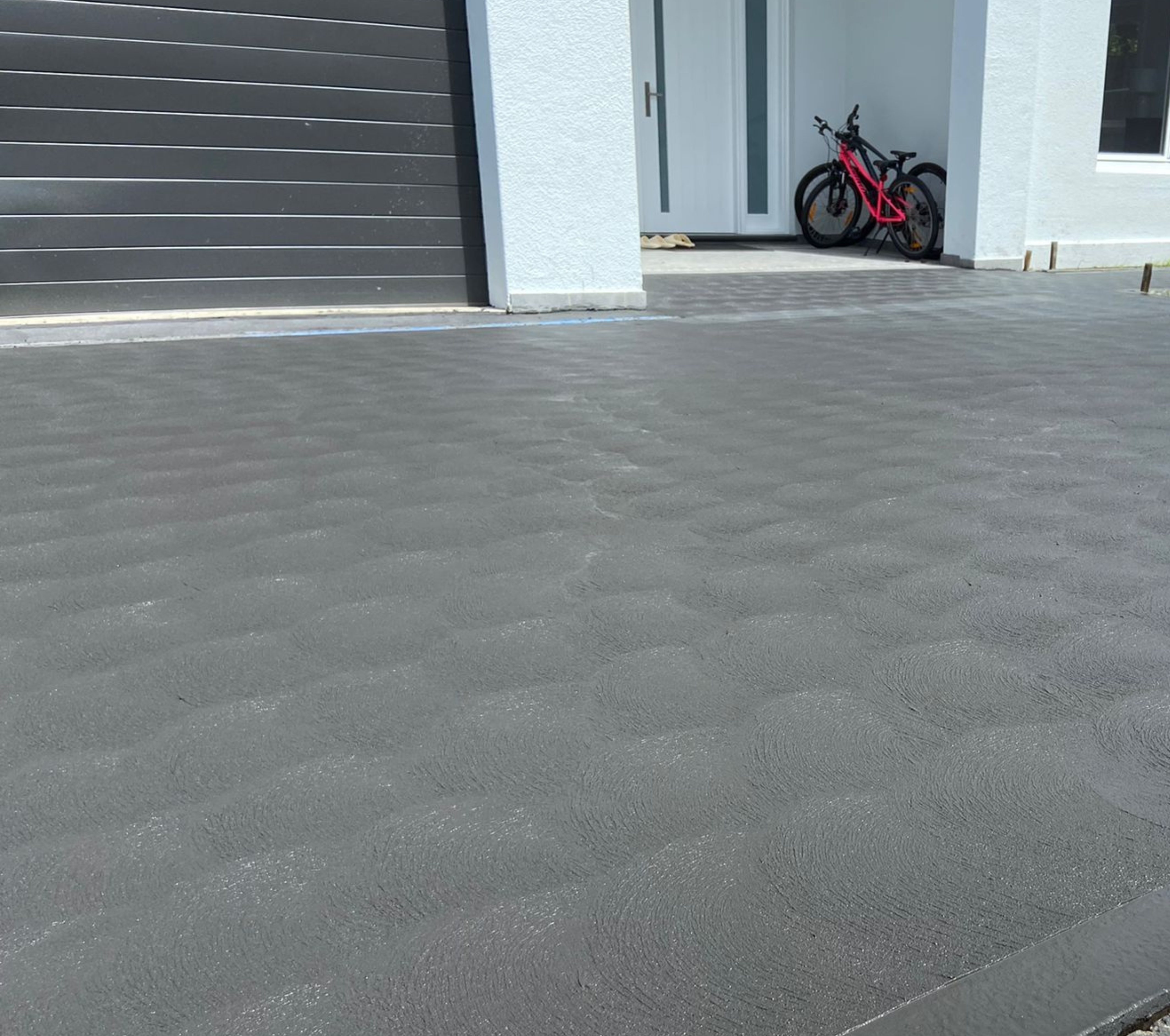 Outdoor Entertaining Area in Seaforth — photo 2